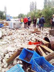 Antalya’da sel zarara yol açtı