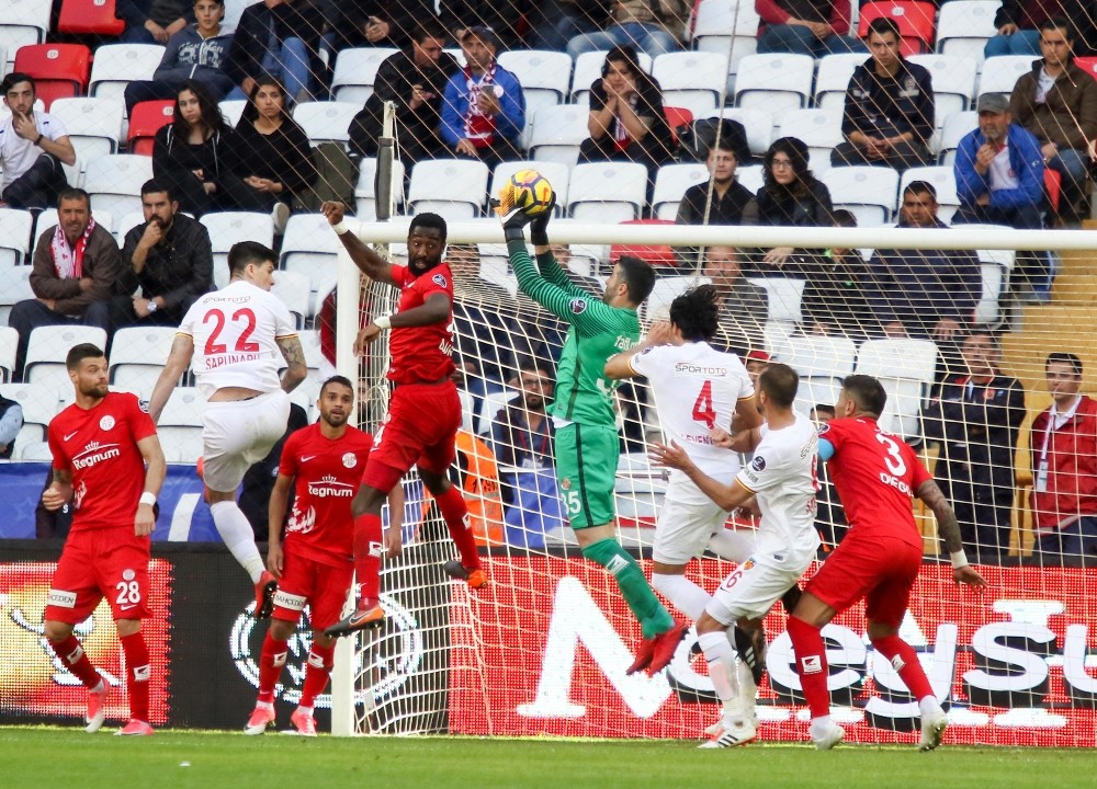 Spor Toto Süper Lig: Antalyaspor: 2 – Kayserispor: 1 (Maç sonucu)
