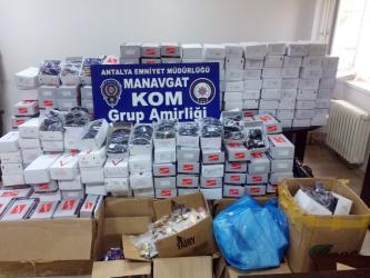 Antalya’da kaçak gözlük operasyonu