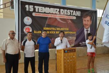 15 Temmuz Şehitleri Anısına Düzenlenen Kick Boks Şampiyonası Başladı