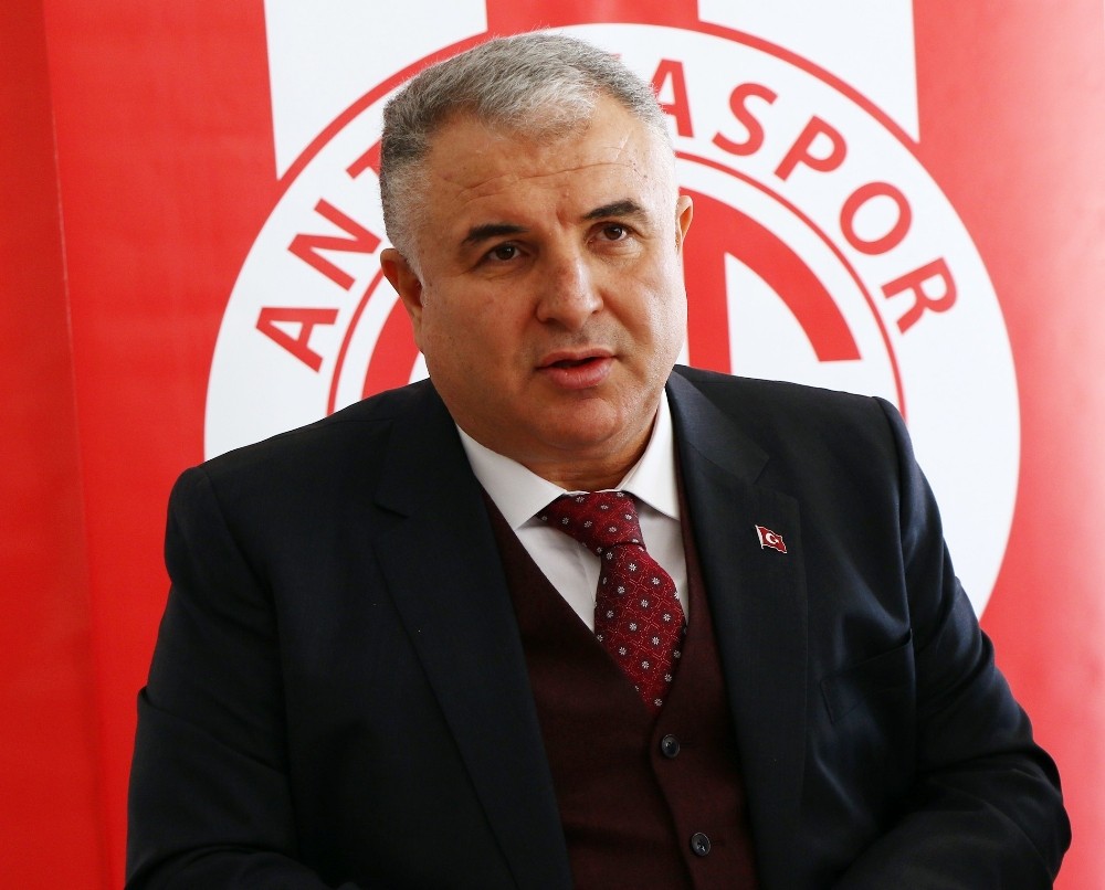 Antalyaspor’da beklenmedik karar