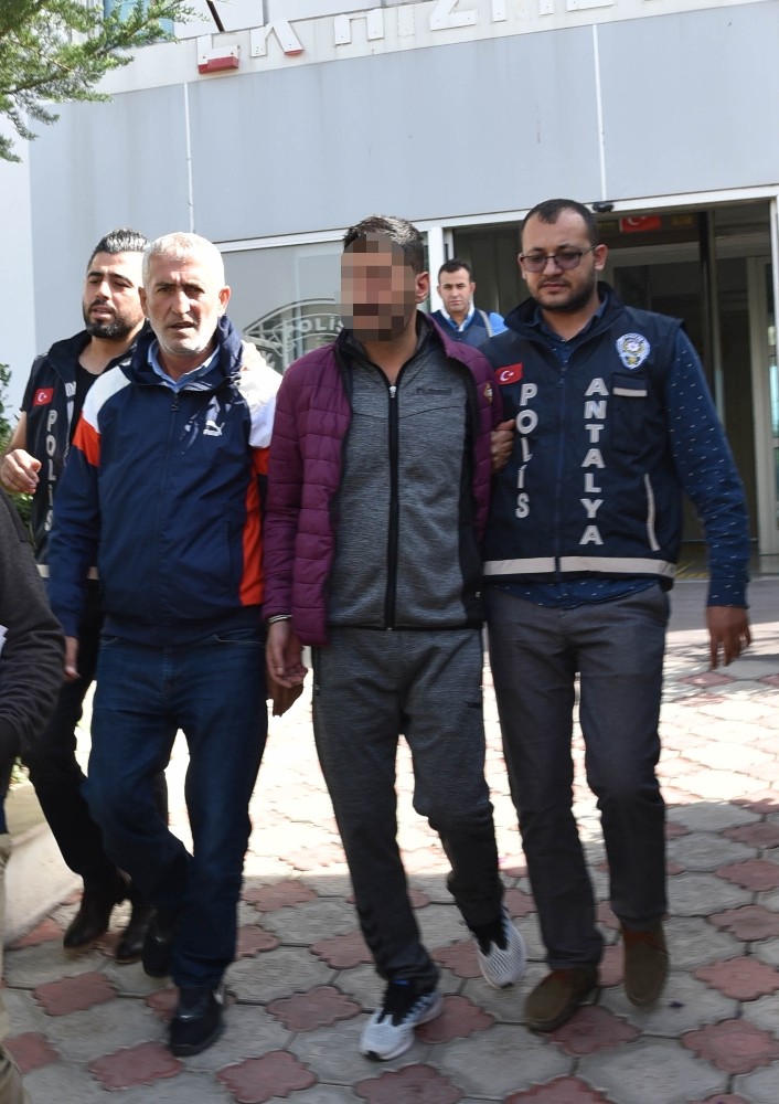 Antalya’da silahla yaralama şüphelileri yakalandı
