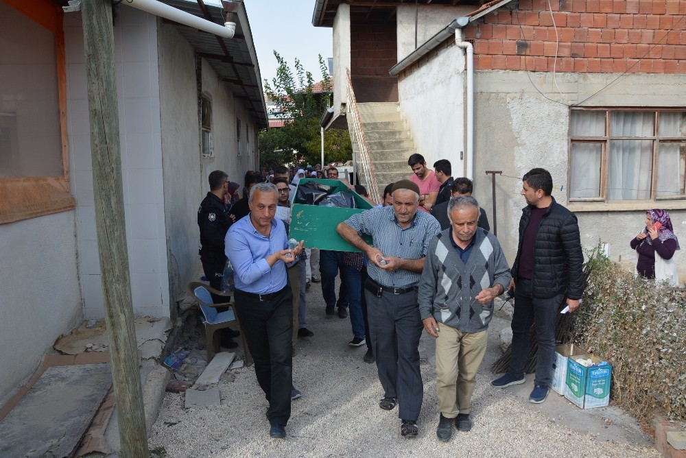 Antalya’da soba zehirlenmesi: 1 ölü