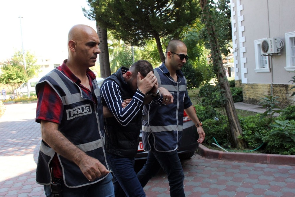 İstanbul’daki cinayetin sanığı Kemer’de yakalandı