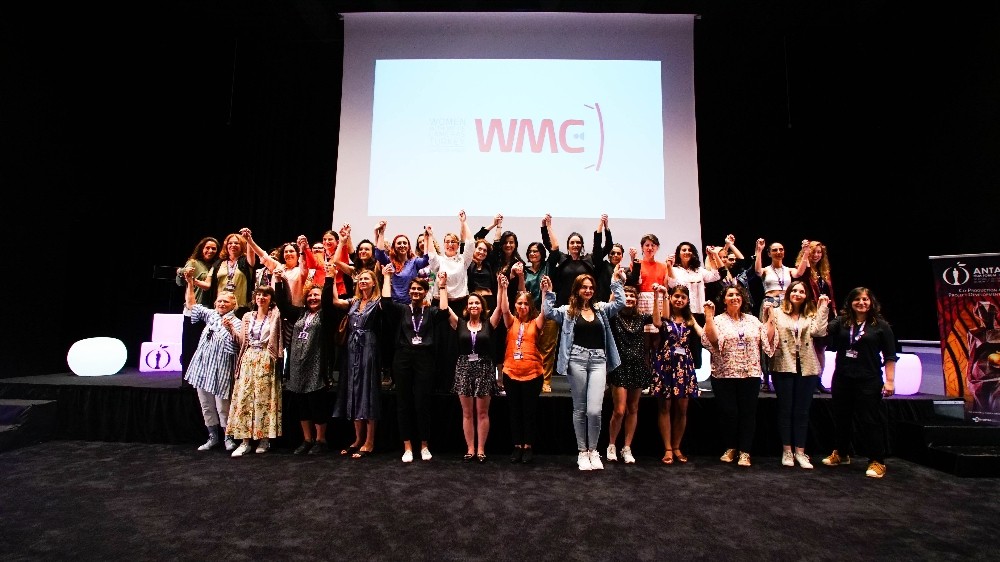 Kadın yönetmen ve yapımcılar ‘Kameralı Kadınlar’ platformunda toplandı