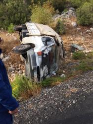 Manavgat-Akseki yolunda kamyonet devrildi: 5 yaralı