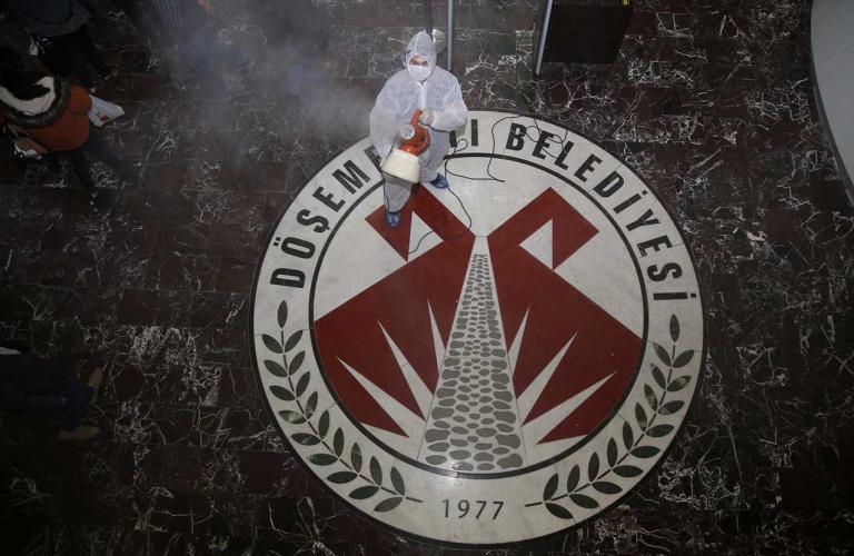 Döşemealtı Belediyesi Corona virüse karşı önlemlerini artırdı