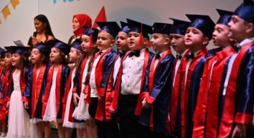 Kepez’in kreşlerinde mezuniyet töreni heyecanı