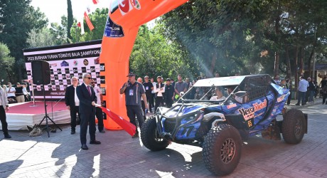 Burhan Turan 2025 Türkiye Baja Şampiyonası Kepez’de başladı: Startı Başkan Kocagöz verdi