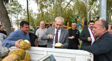 Başkan Kocagöz, Varsak esnafını ziyaret etti