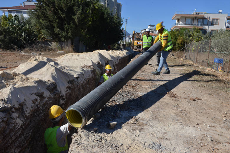 Büyükşehir’den Döşemealtı’na 124 Kilometre Yeni Kanalizasyon Hattı