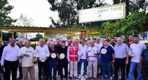 Kepez’in dört bir yanında Temizlik Kirletmemektir seferberliği