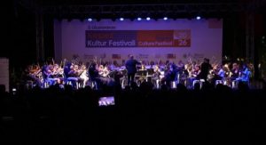 Kepez’de festival coşkusu barış ezgileriyle buluştu