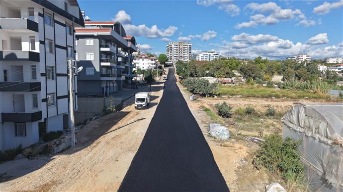 Alanya Payallar'da 3,5 Kilometrelik Sıcak Asfalt Çalışması Başladı