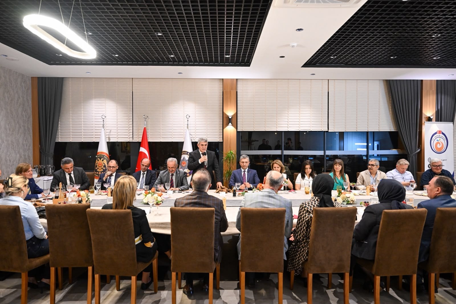 Antalya Vali Yardımcısı Tahsin Aksu İçin Veda Yemeği Düzenlendi