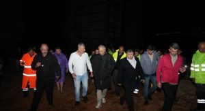 Gece Yarısı Gelen Felaket: Kepez’de Hortumun İzleri Siliniyor