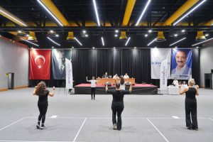 Konyaaltı Belediyesi Halk Oyunları Topluluğu’nda Seçme Heyecanı Yaşandı