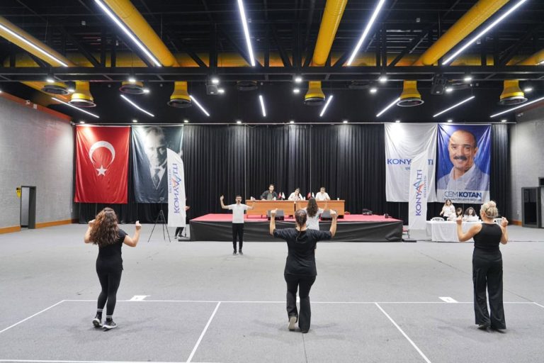 Konyaaltı Belediyesi Halk Oyunları Topluluğu’nda Seçme Heyecanı Yaşandı