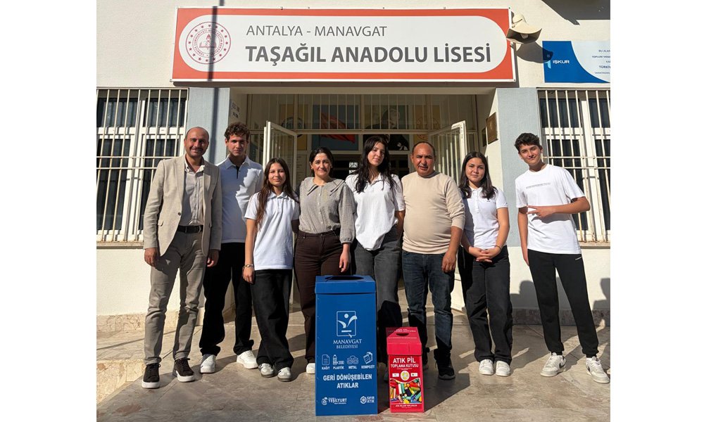 Manavgat Belediyesinden Okullara Sıfır Atık Desteği
