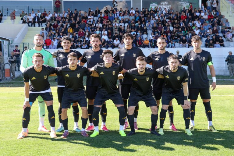 Manavgat Belediyespor Sahasında Bucak Bld. Oğuzhanspor’u 3-1 Mağlup Etti