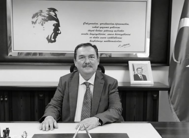 Muratpaşa Kaymakamı İhsan Kara Vefat Etti